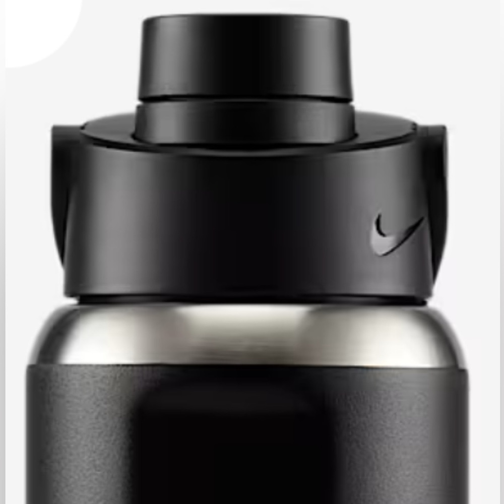 New in box Nike Recharge
Stainless Steel Chug Bottle (24 oz) - Picture 4 of 11